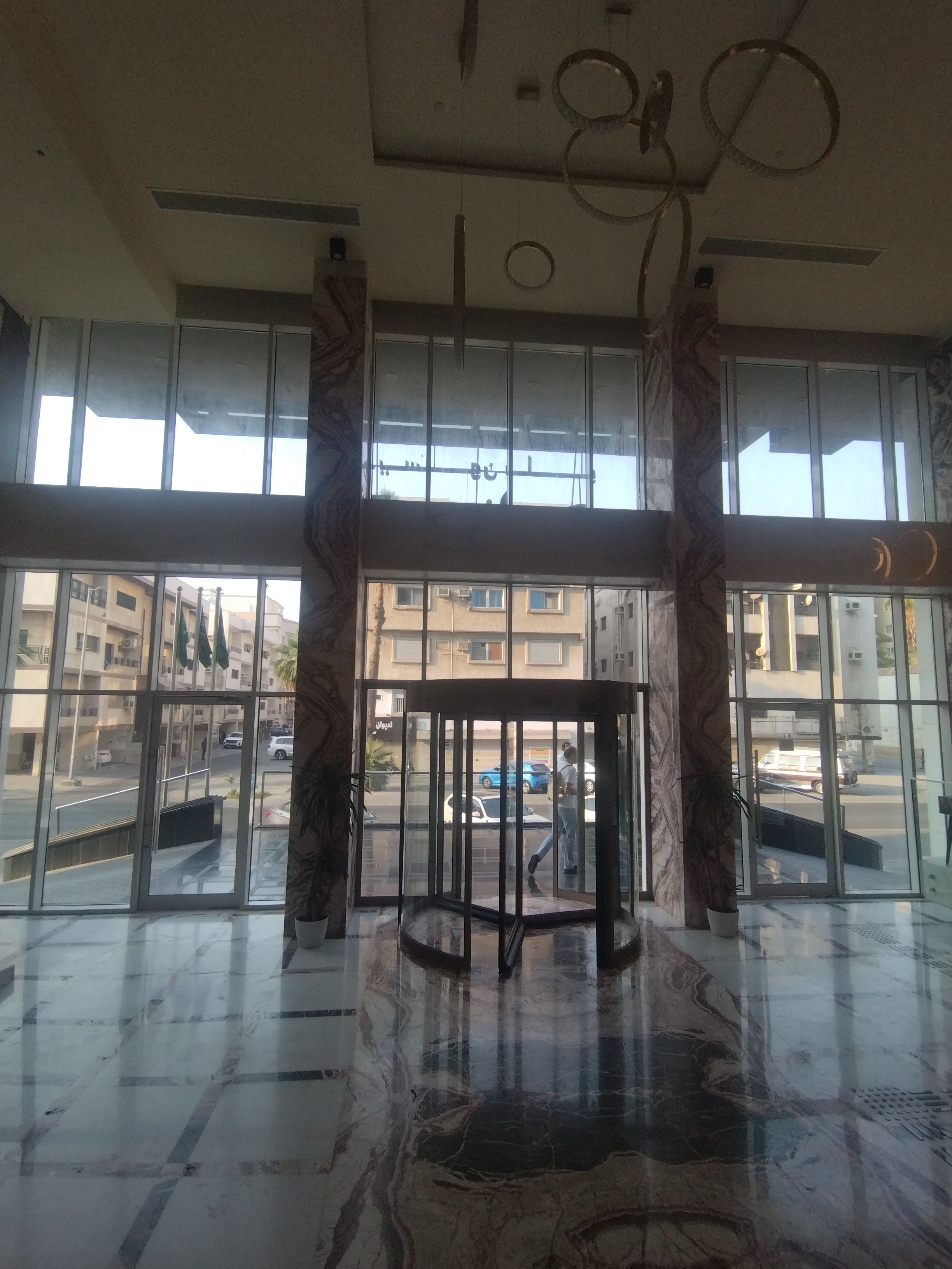 سما الشاعر للأنظمة الزجاج والألمنيوم