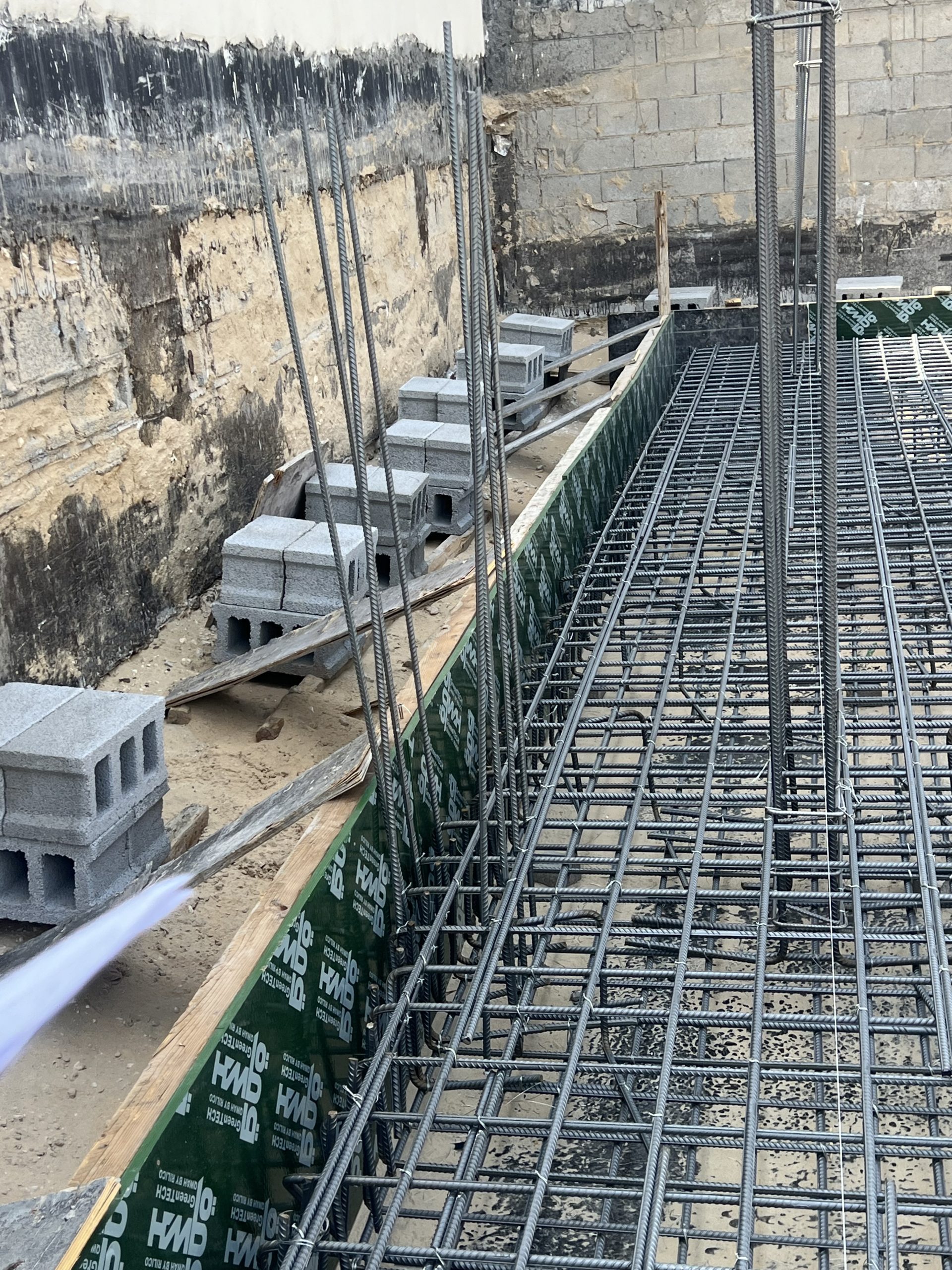 مؤسسة وادي الاعمار العقارية