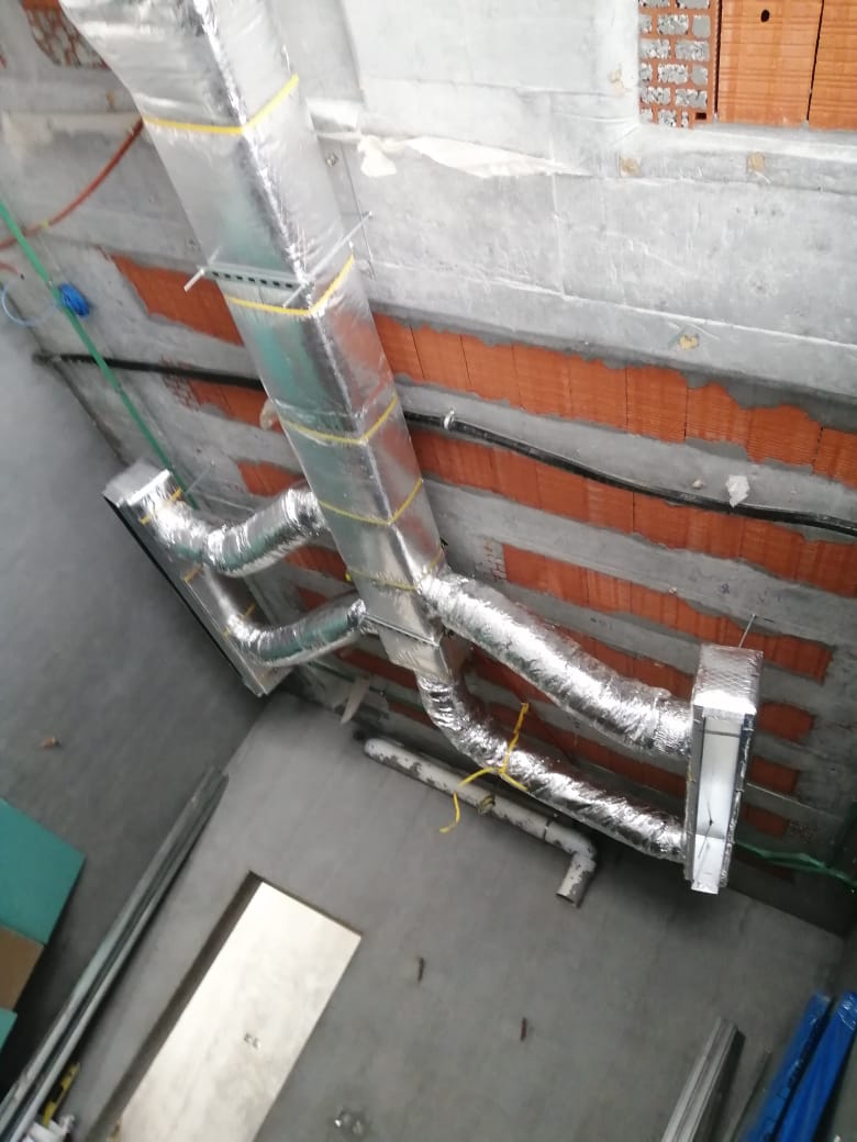 شركة عالم التكنولوجيا للمقاولات