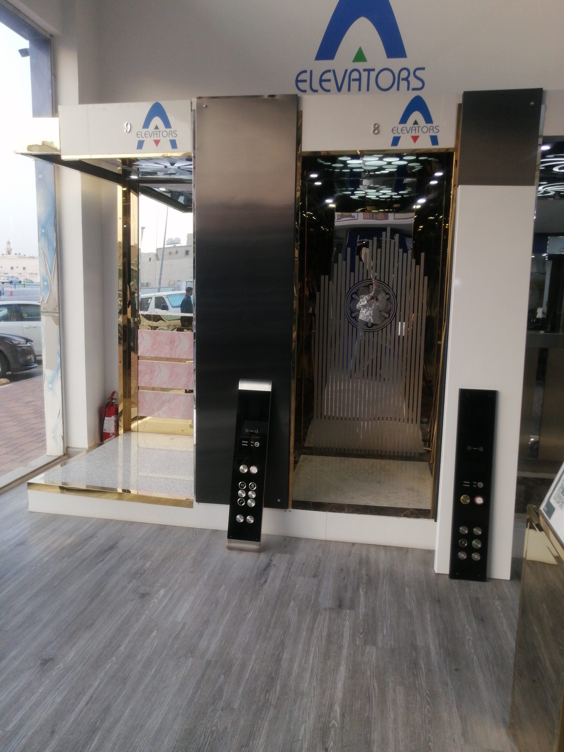 شركة العالم المميز للمصاعد شركة شخص واحد