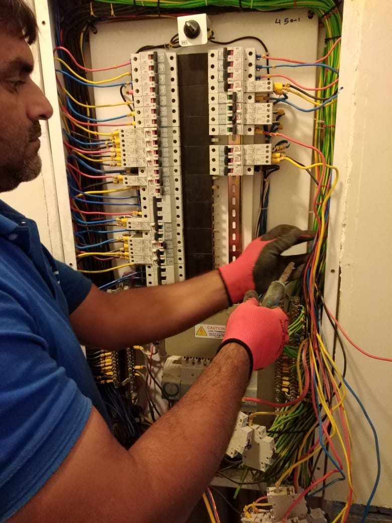 مؤسسة بشير منصور القطري للمقاولات