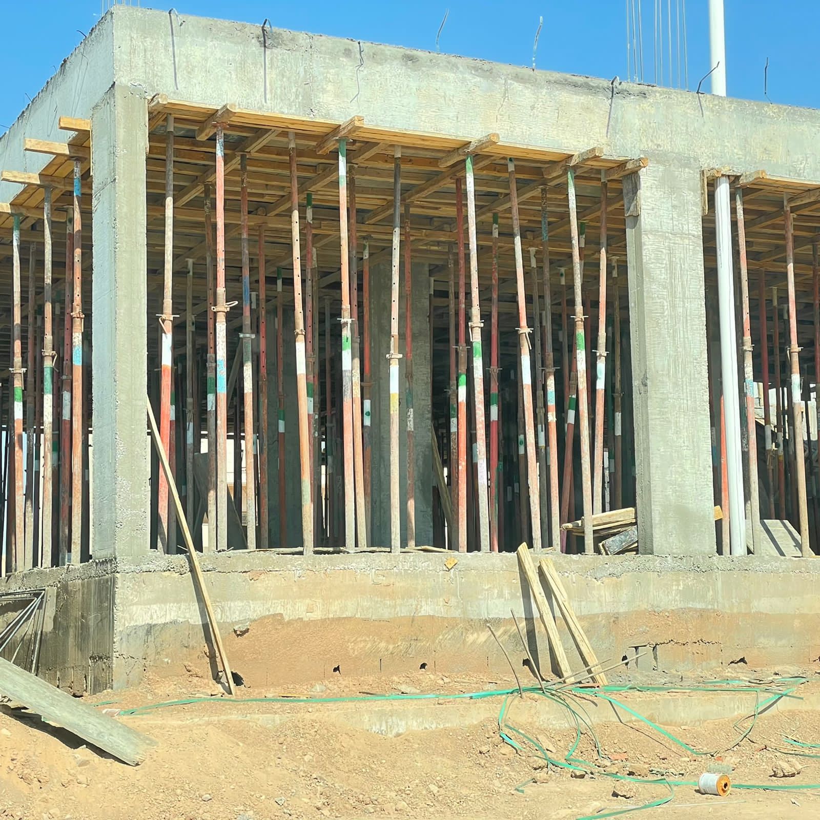 مؤسسة مخطط البناء للمقاولات المعمارية العامة