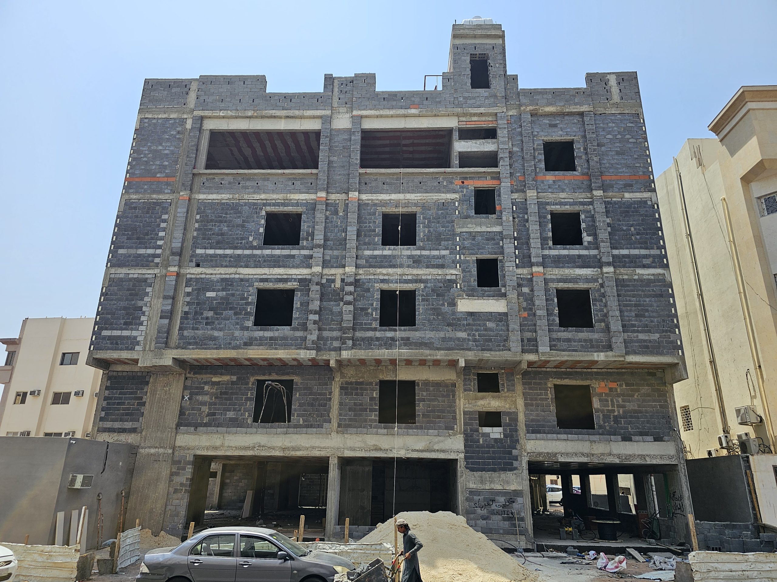 شركة قادة التشييد للمقاولات شخص واحد