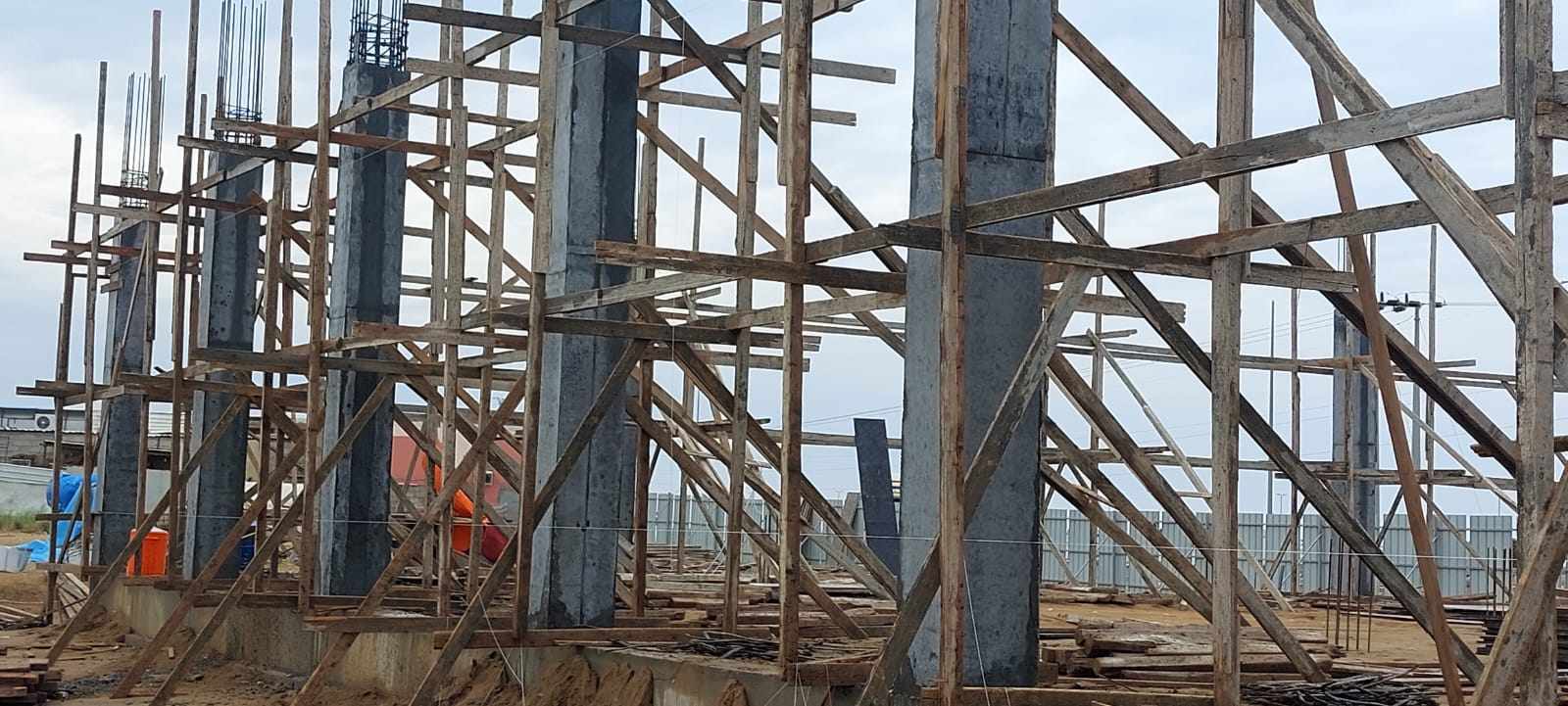 شركة الساحل الغربي للمقاولات شخص واحد