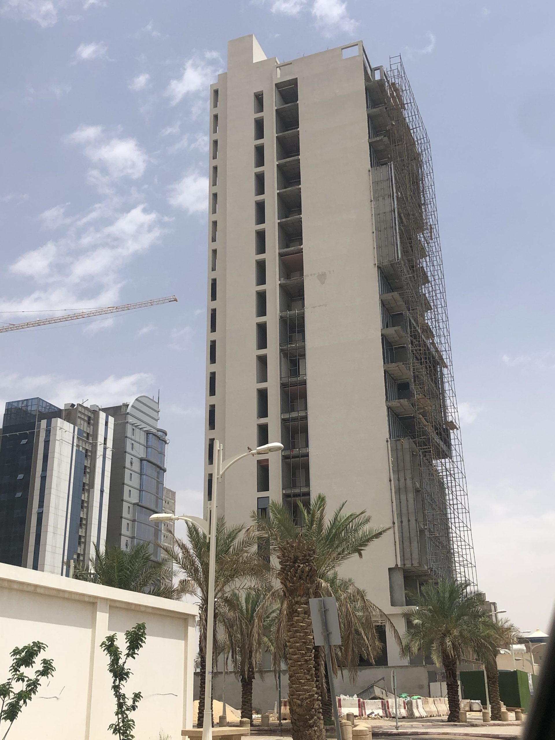 شركة امبيشن كرييتف للمقاولات شركة شخص واحد